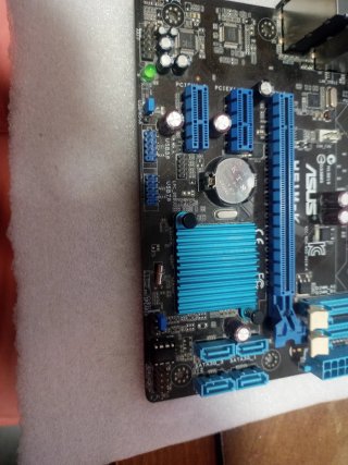 Placa base ASUS H61M-K LGA1155
