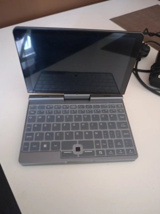 Mini portátil táctil gris nuevo