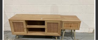 Mueble TV y Mesilla Madera Rattan