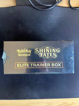 Pokemon TCG: Shining Fates Elite Trainer Box