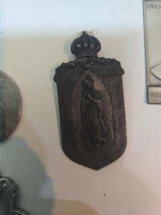 Lote de artículos religiosos antiguos