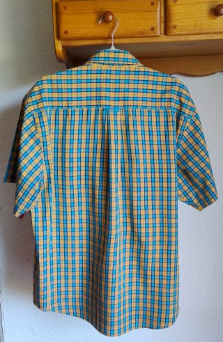 Camisa con estampado de cuadros