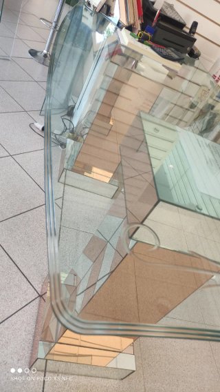 Mostrador de cristal