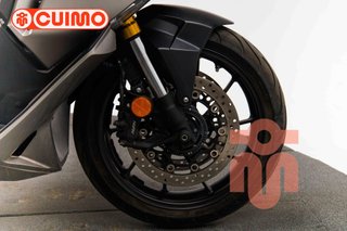 HONDA FORZA 750