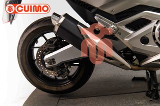 HONDA FORZA 750