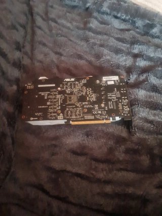 Tarjeta Gráfica ASUS GTX 1060 6GB GDDR5
