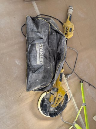 Lijadora Pared Stanley 220V