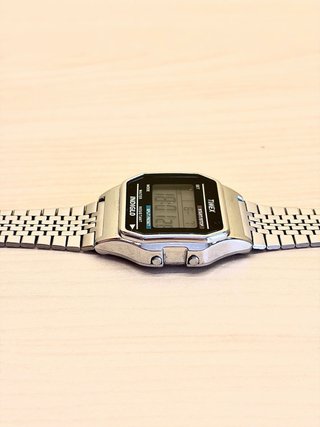 Reloj Timex Indiglo digital Acero Inox tipo casio