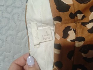 Pantalón estampado leopardo