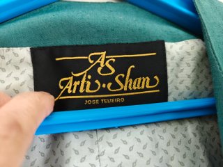 Traje Chaqueta, falda , Arlie Shan verde