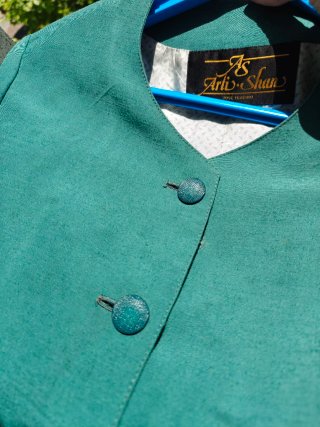 Traje Chaqueta, falda , Arlie Shan verde