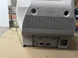Televisor Sony Trinitron KV-29LS60E