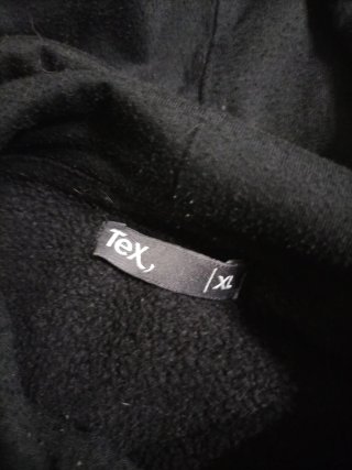 Sudadera con cremallera negra