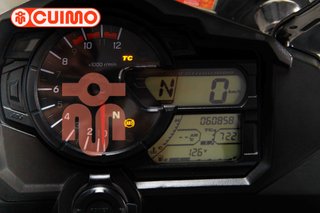 SUZUKI V-STROM 1000