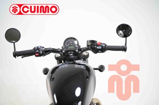 TRIUMPH BONNEVILLE BOBBER