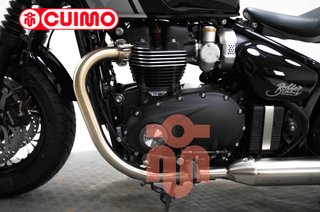 TRIUMPH BONNEVILLE BOBBER