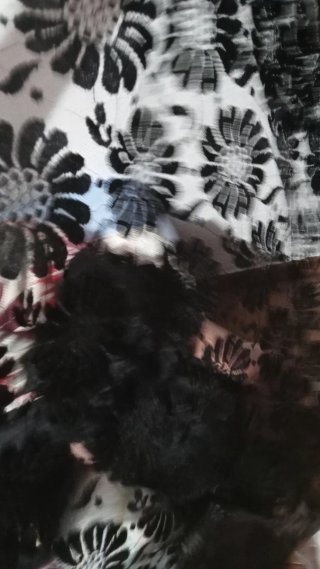Mantilla fallera Negra Recortada