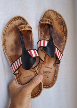 CHRISTIAN LOUBOUTIN T-38-39 SANDALIAS ORIGINALES