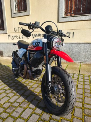 Ducati Scrambler Urban Motard