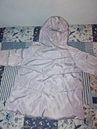 Chaqueta Zara Gris con Capucha