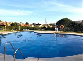 Piso en alquiler en Los Naranjos - Las Brisas en Marbella
