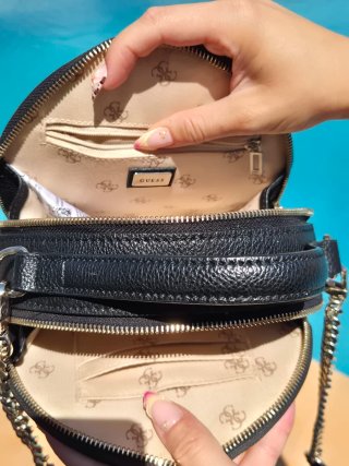 Bolso Guess Vikky Circle Crossbody Negro