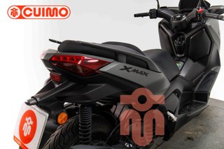 YAMAHA XMAX 125