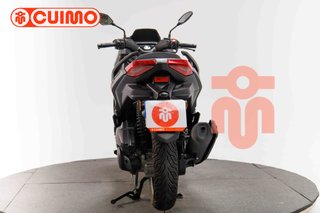 YAMAHA XMAX 125