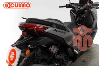 YAMAHA XMAX 125