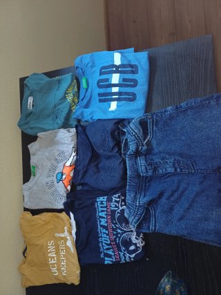 Lote Ropa Niño 8 Años: Camisetas y Tejanos