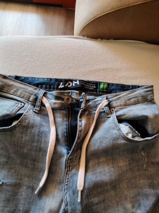 Shorts vaqueros y camiseta sin mangas camuflaje