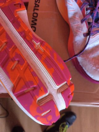 Salomon Ultra Glide Naranja/Blanco