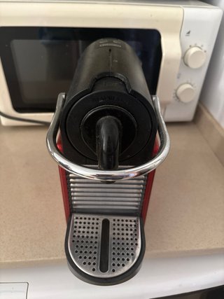 Cafetera Nespresso DeLonghi Roja
