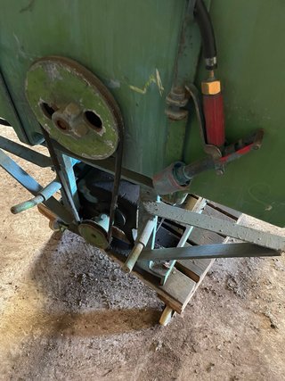 Sulfatadoras de 300 litros y brazo a estrenar