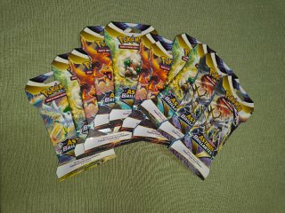 Sobres Blister/Funda Pokémon Astros Brillantes Esp