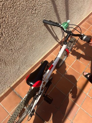 Bicicleta TOPBIKE Blanca y Roja