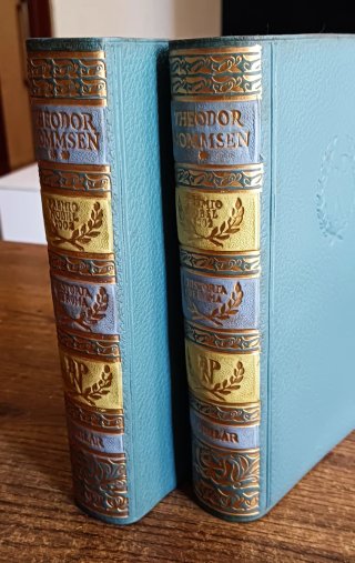 HISTORIA DE ROMA. Theodor Mommsen