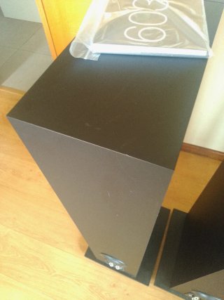 Altavoces Bowers & Wilkins 603 Negros