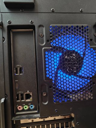 PC Lenovo Legion T5 B550 AM4 + Fuente +fans+wifi