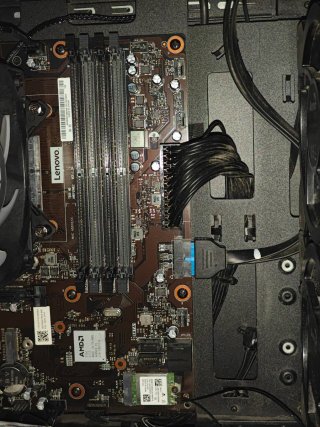 PC Lenovo Legion T5 B550 AM4 + Fuente +fans+wifi
