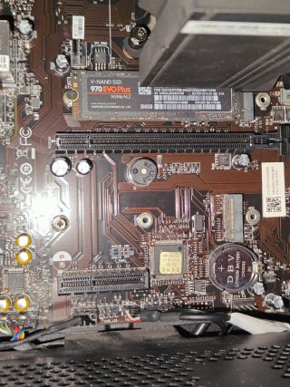 PC Lenovo Legion T5 B550 AM4 + Fuente +fans+wifi