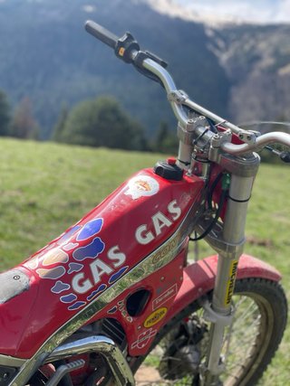 GasGas Contact-25 Trial Clásica Roja