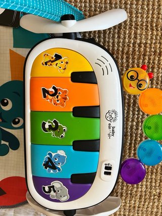 Gimnasio para bebé con piano y arco-BABY EINSTEIN