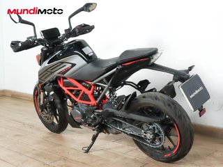 KTM 125 DUKE