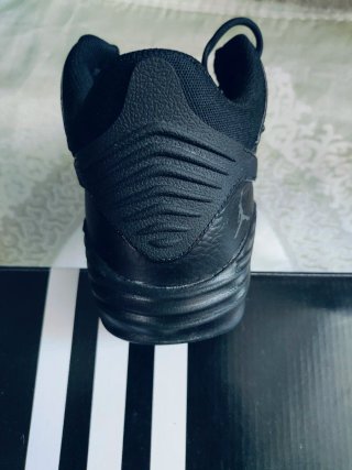 Nike Jordan Max Aura 5 Zapatillas Negras Hombre