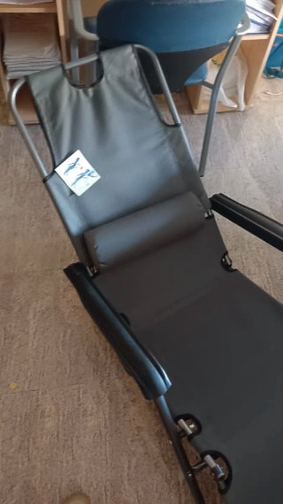 Silla Tumbona Plegable Negra/Gris Sin Estrenar