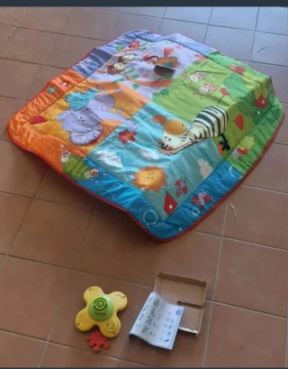 Alfombra Gimnasio Tiny Love Move & Play