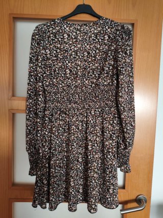 Vestido corto floral