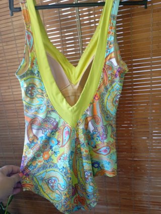 Bañador mujer estampado paisley