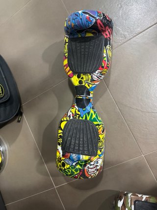 Hoverboard con diseño graffiti